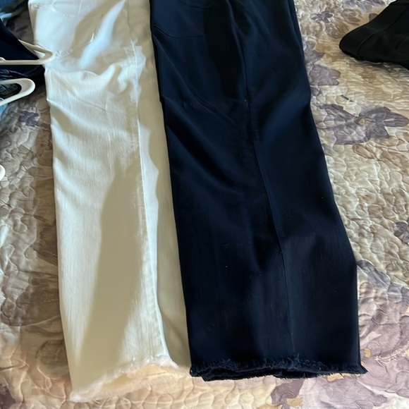 Two pairs like new - Picture 6 of 6